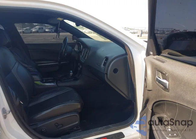 2C3CDXCT8FH729808: 43074550