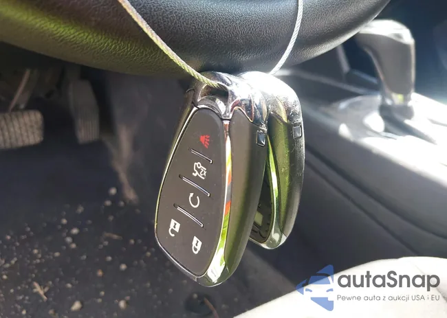 1G1ZD5ST5JF238577: 43074744