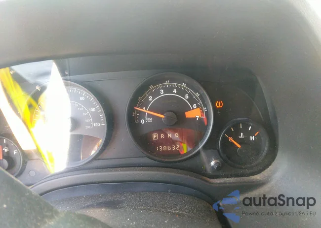 1C4NJPBB1GD676860: 43074747