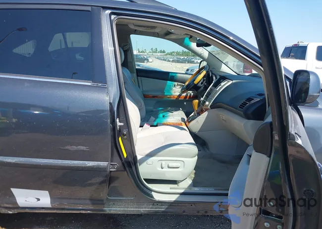 2T2GK31U88C035443: 43073814