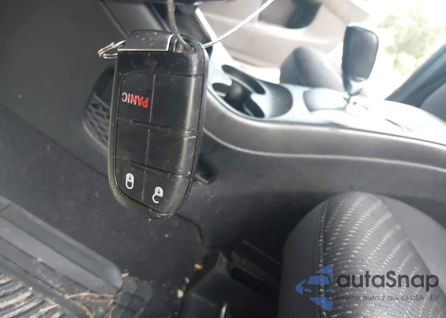 3C4PDCAB2JT274387: 43073843