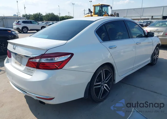 1HGCR2F59HA026847: 43074025