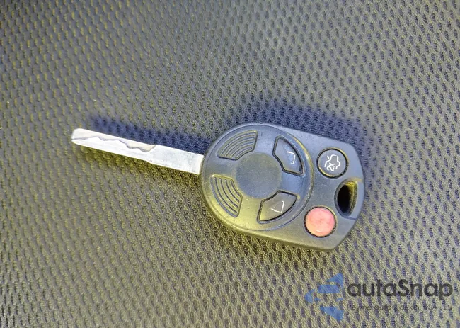 1FADP3F28EL182212: 43074029