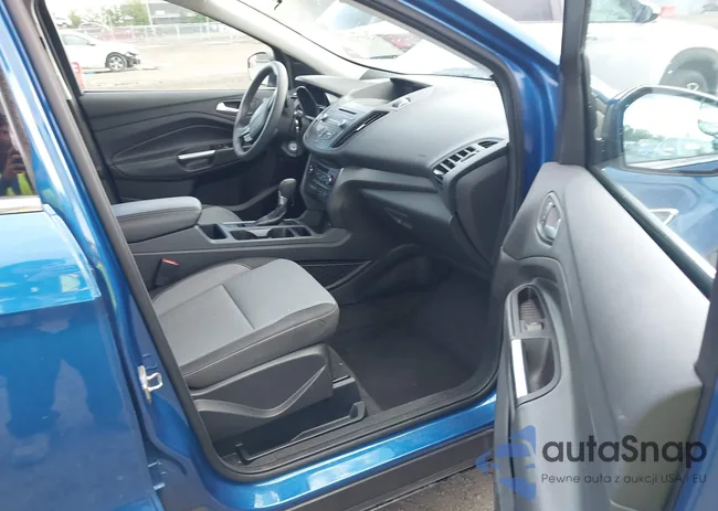 1FMCU0GD9HUE70442: 43075287