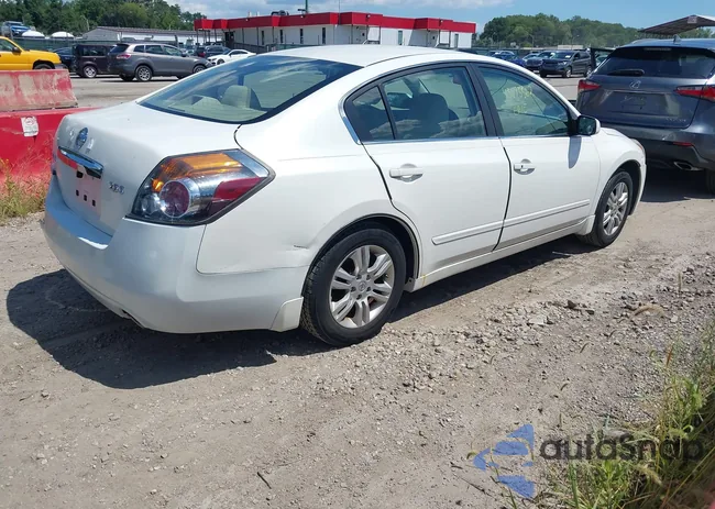 1N4AL2AP6CN553039: 43075562