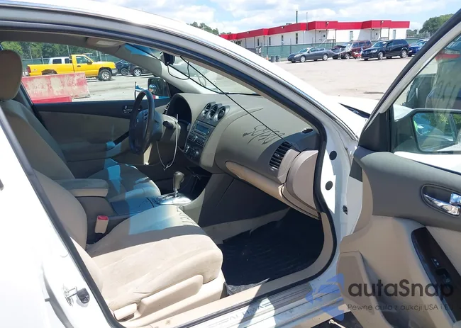 1N4AL2AP6CN553039: 43075562