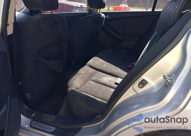 1N4AL2AP2CN526016: 43075614