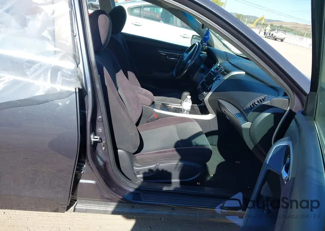 1N4AL3AP9DC104277: 43074759