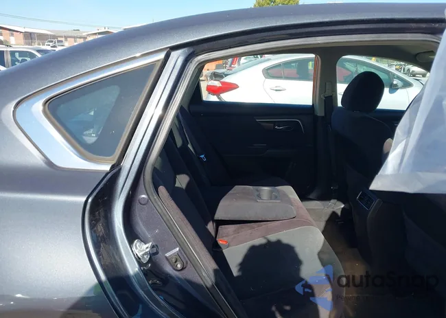 1N4AL3AP9DC104277: 43074759