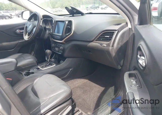 1C4PJMDB1FW635538: 43074878