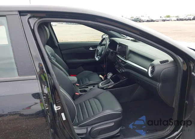 3KPF54AD6RE794284: 43074920