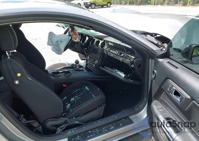 1FA6P8TH8N5129710: 43074964