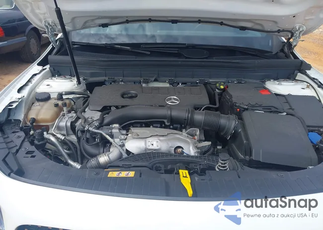 W1N4M4HBXMW136960: 43075027