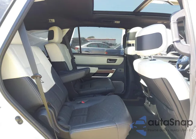 7SVAAABAXPX01370: 43075053