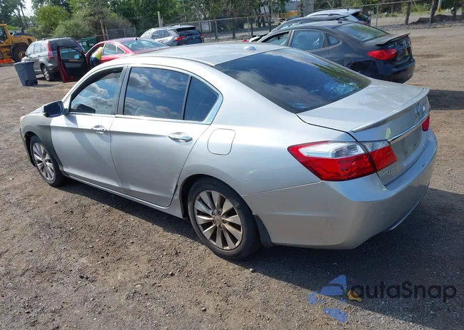 1HGCR2F88FA189531: 43076195