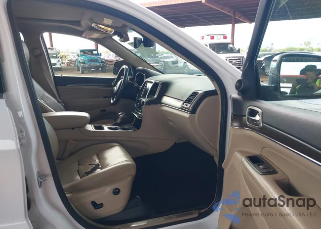 1C4RJEBG0HC736250: 43076579