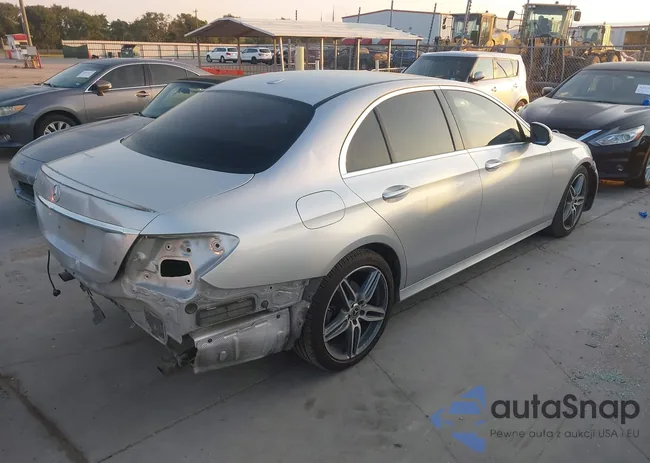 WDDZF4JB3KA674174: 43076654