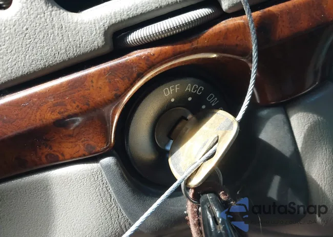 2G1WF52E849249777: 43076674