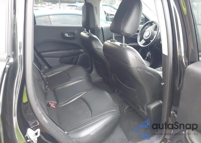 3C4NJDBB8KT629469: 43075802