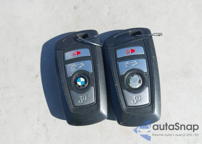 5UXWX9C56D0A31519: 43075860