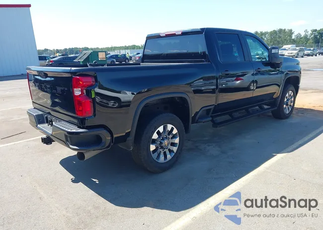 2GC1YMEY5P1710772: 43076041