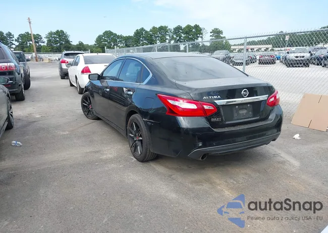 1N4AL3AP6HN320775: 43076135