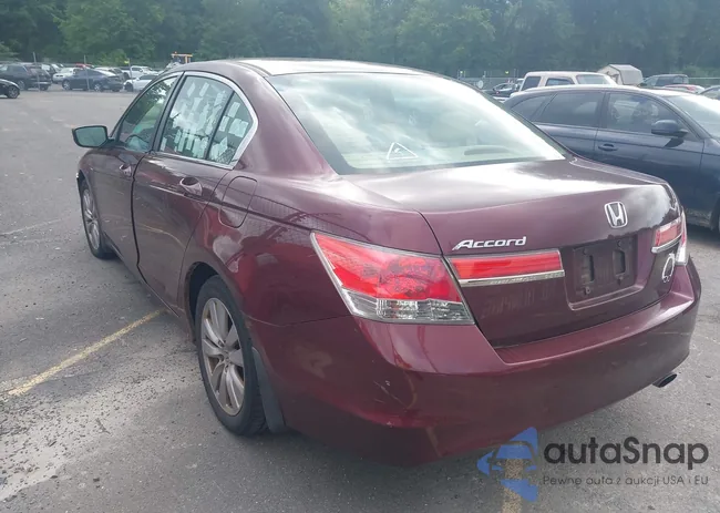 1HGCP2F75BA048486: 43077323