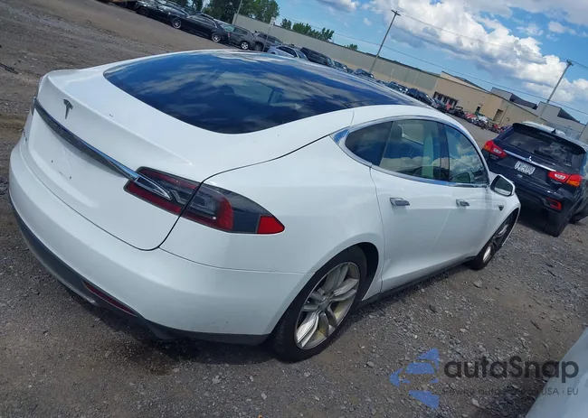 5YJSA1AG2DFP04036: 43077433