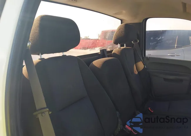 1GCPCPEA6AZ164351: 43077576