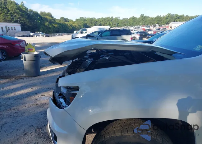 1GCGTBENXK1257105: 43076849