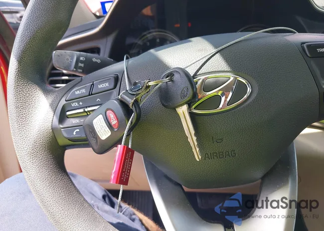 KMHD74LF5KU816357: 43076883