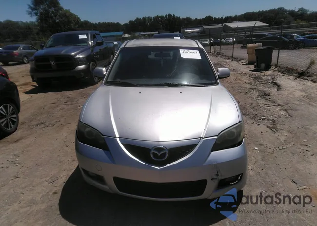 JM1BK32F281132835: 43076931