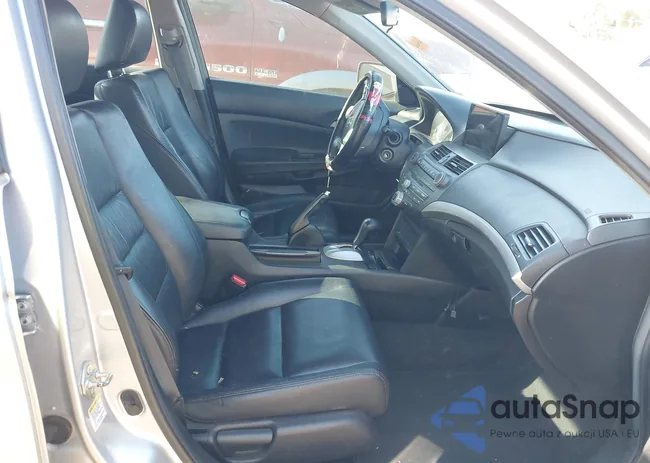 1HGCP2F68BA112494: 43077019