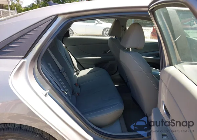 KMHLS4AG7PU461625: 43077128