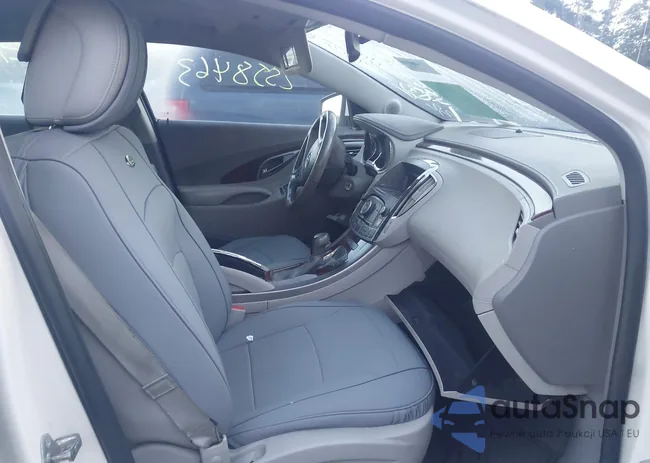 1G4GC5EC0BF313230: 43078347