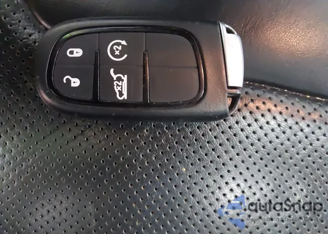 1C4PJMBS7GW132858: 43078382