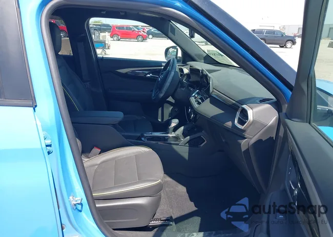 KL79MVSL9RB137176: 43078531