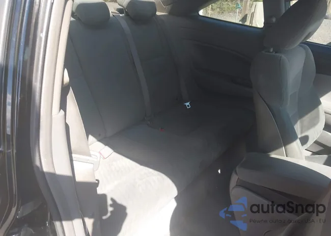 2HGFG1B82AH507396: 43078597