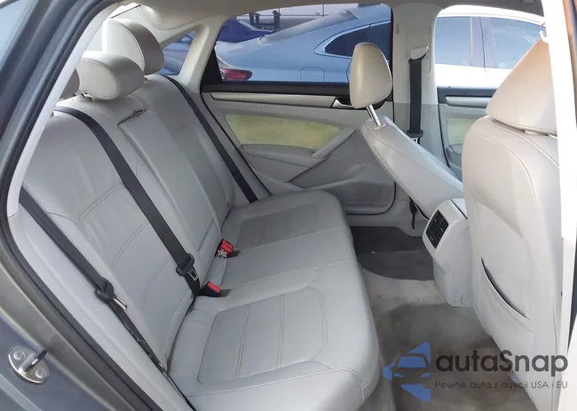 1VWBS7A38EC094524: 43078639