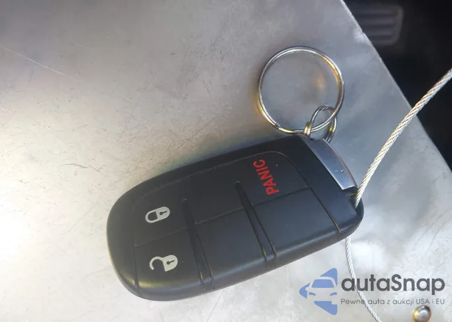 3C4PDCBGXET165885: 43077973