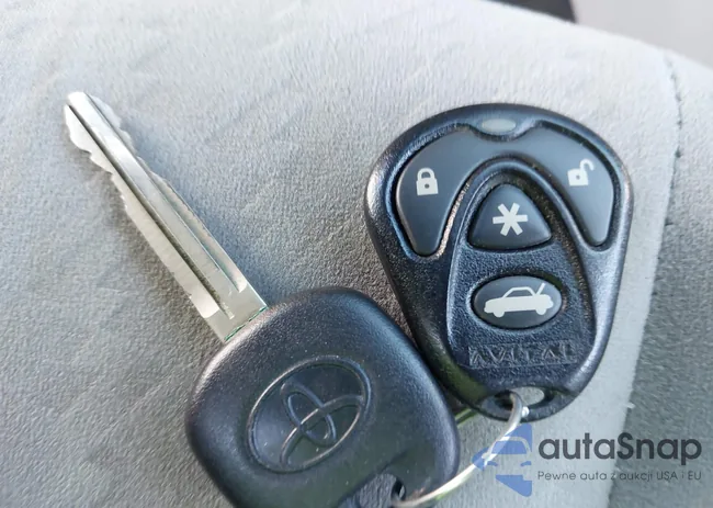 2T1BU40E19C074529: 43078052