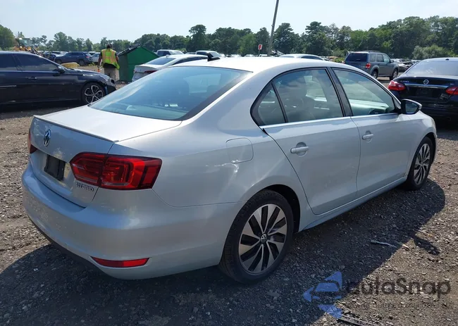 3VW637AJ3DM297587: 43078065