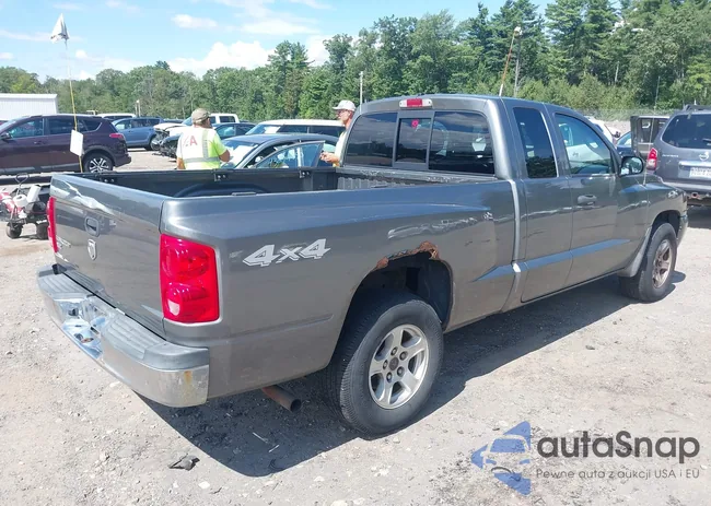 1D7HW42K26S516242: 43079351