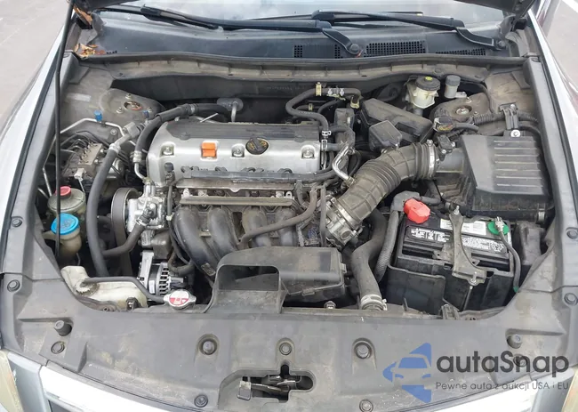 1HGCP2E36BA033994: 43079673