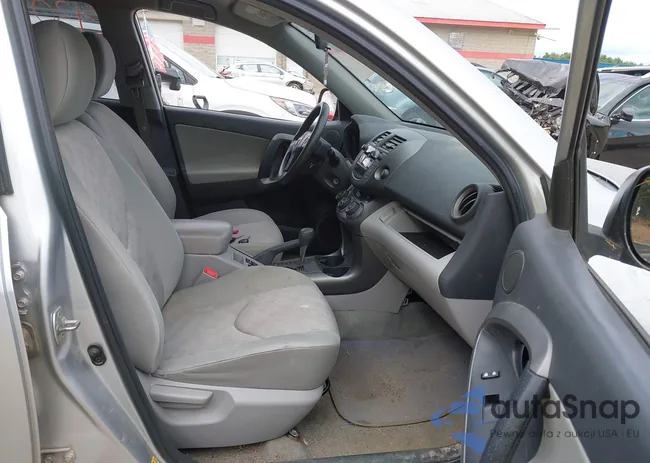 2T3BF4DV7AW065610: 43079679