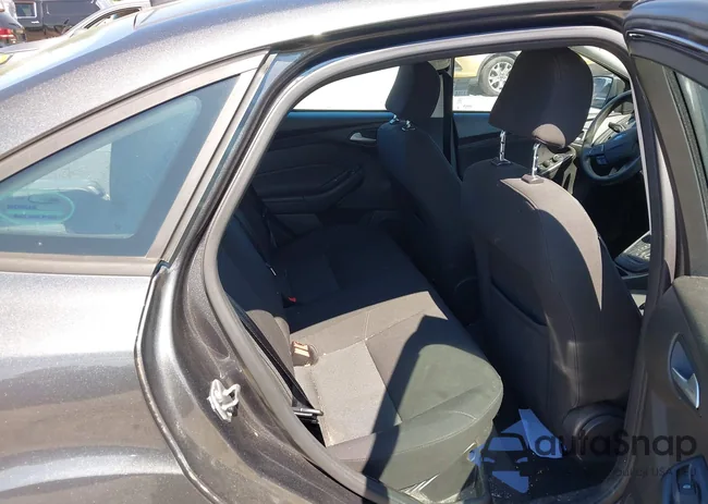 1FADP3F22GL350784: 43079695