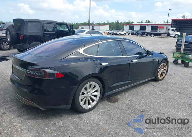 5YJSA1DPXDFP13515: 43078889