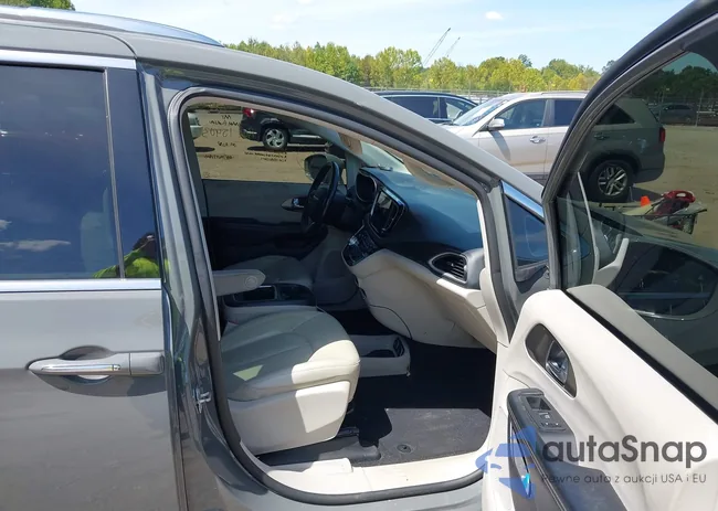 2C4RC1BG2MR598537: 43080357