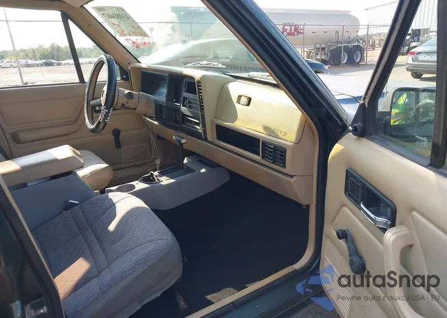 1J4FT68S9RL217112: 43080487