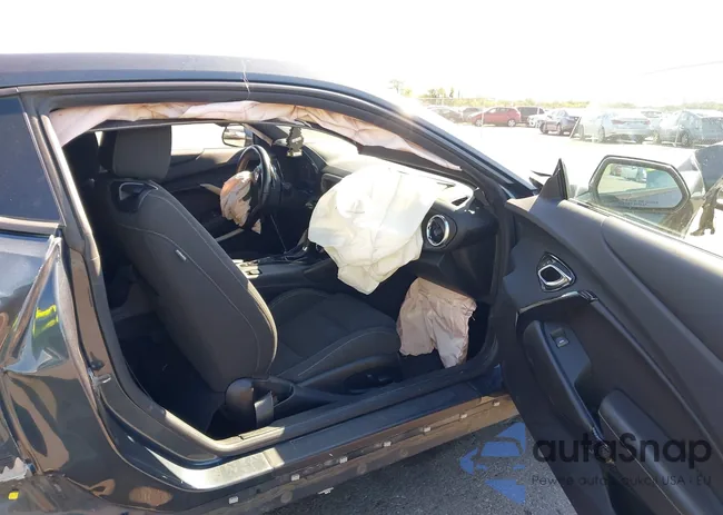 1G1FB1RS4M0103676: 43080747